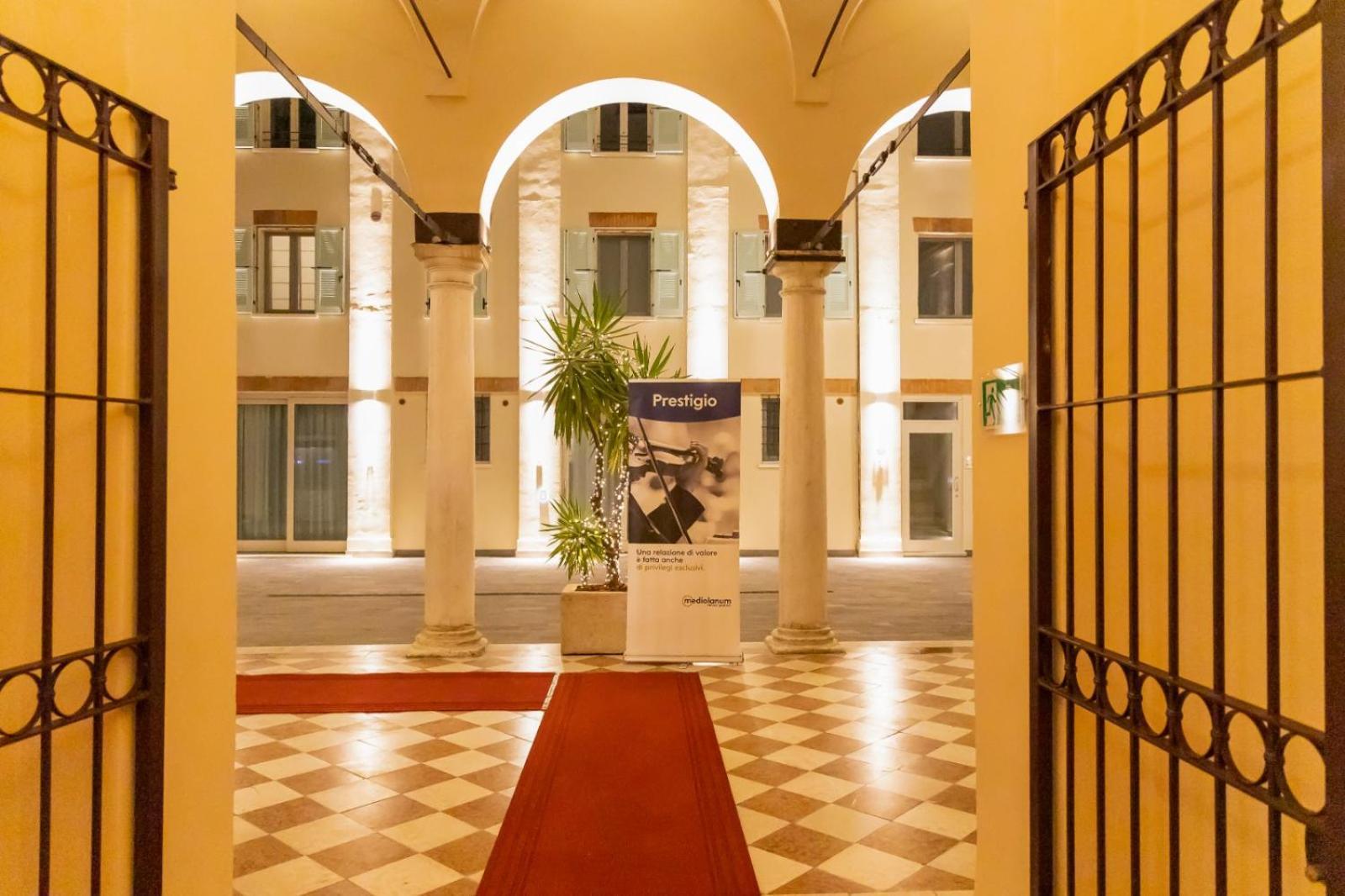 Hotel Bonacolsi Collection à Mantoue Extérieur photo